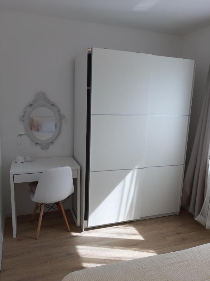 Gita Apartmani Čižići Екстериор снимка
