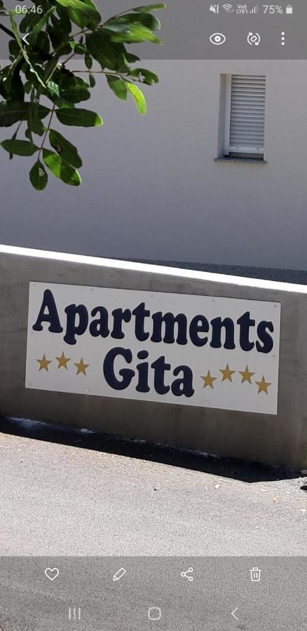 Gita Apartmani Čižići Екстериор снимка